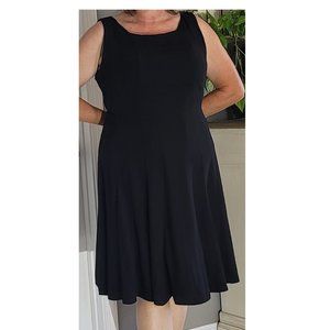 Black Dress, 18W